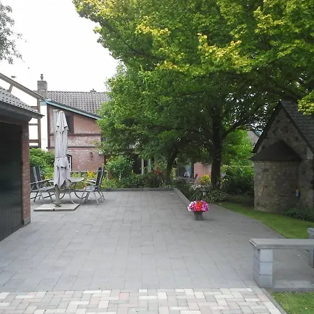 In De * Epen